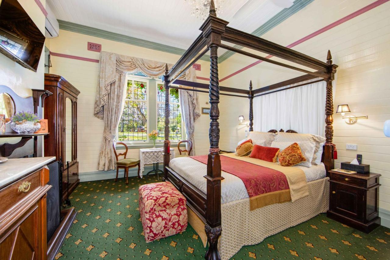 The Old Bank Gladstone Licensed Restaurant & Boutique Accommodation Hat Head Esterno foto